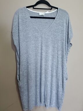 Wilfred Heather Gray V-Neck Tunic Top/dress Size Medium